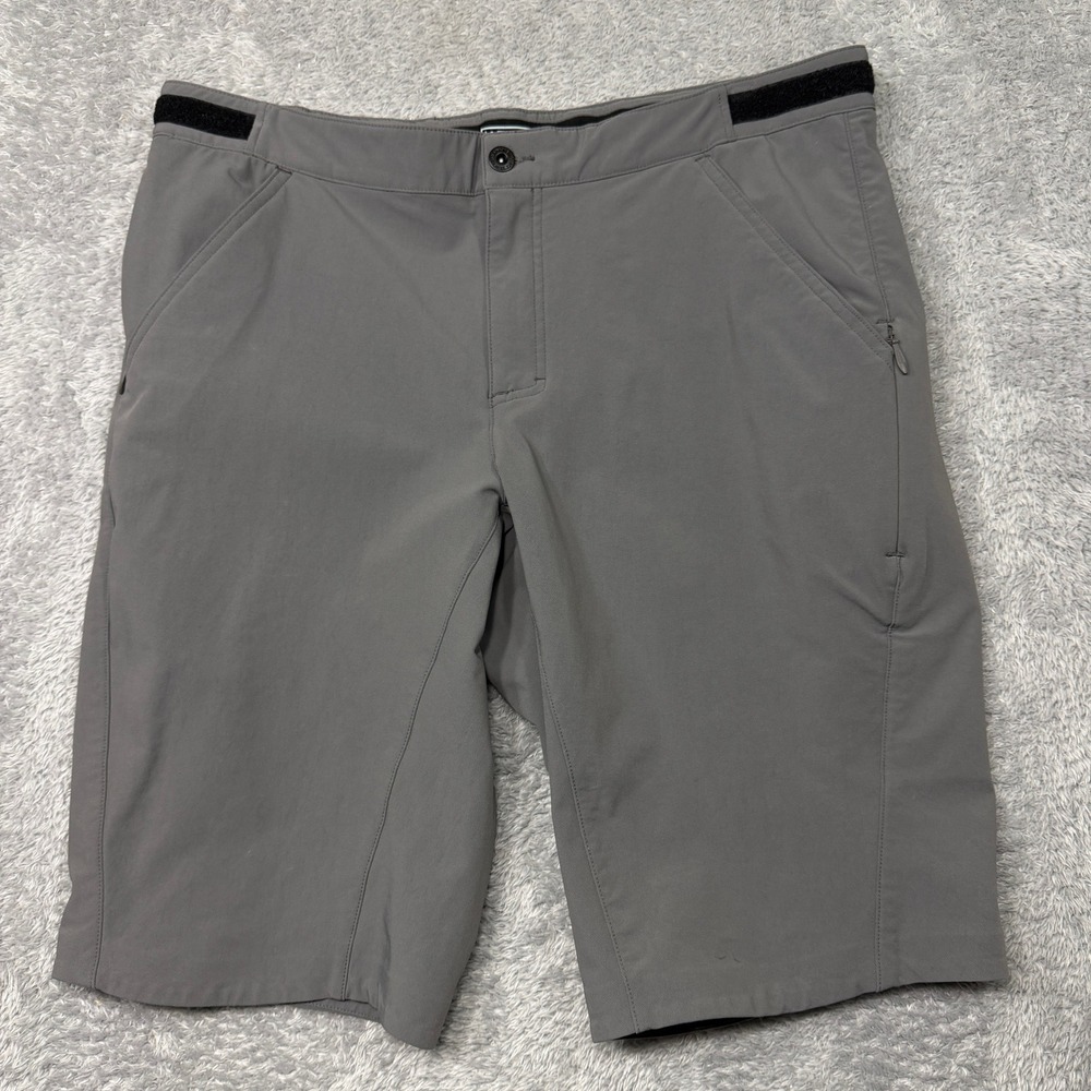 Chrome Industries Sutro Tech Shorts Mens 36x13 Gray Adjustable Waist Stretch
